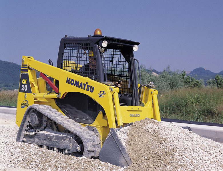 Chargeur compact 3.75 t KOMATSU