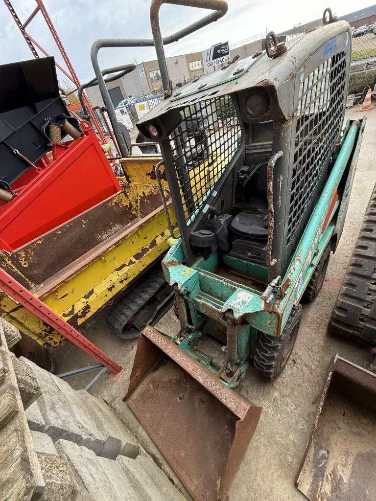 chargeur compact 1,3.webp