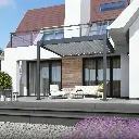 Pergola bioclimatique adossée Neo — lames orientables